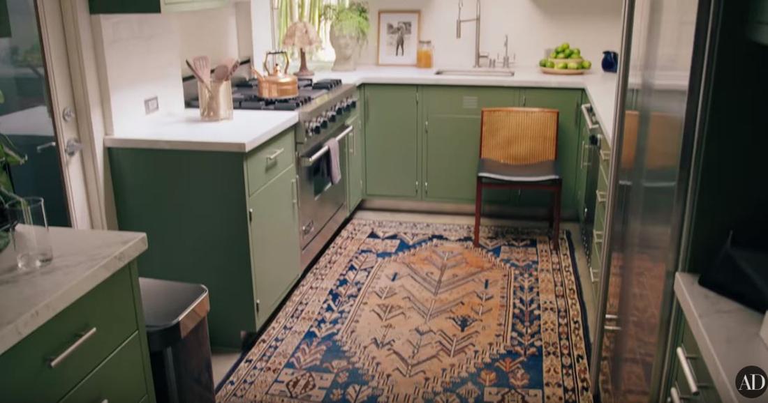 Dom Dakoty Johnson. Aktorka pokazała zieloną kuchnię. 