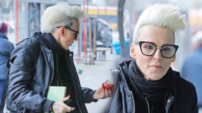 Agnieszka Chylińska promuje nową książkę – mamy zdjęcia piosenkarki sprzed studia DDTVN