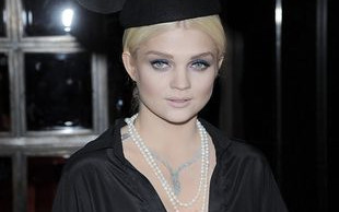 Myszka Margaret pokazała nogi (FOTO)