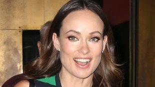 Czego Olivia Wilde użyła w swoim splashu zamiast wody?