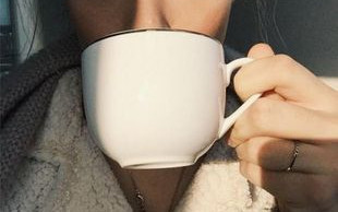 Co powiecie na Martę Wierzbicką w ciemnych włosach? (Insta)