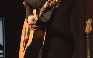 Niesamowite! Jak Taylor Swift brzmi na żywo? (VIDEO)