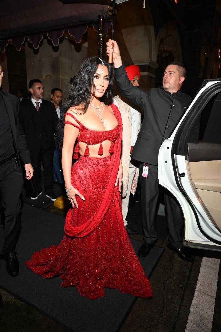 Kim Kardashian: Od taśmy z Ray-J do wojny z Taylor Swift! Największe dramy, które wstrząsnęły Hollywood