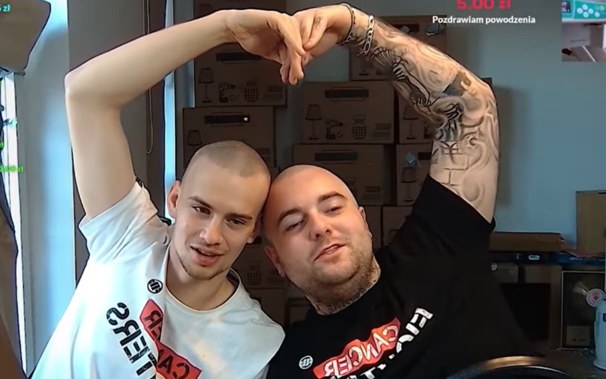 Szaleństwo na zbiórce Łatwoganga. Stream się skończył, a pieniądze nadal napływają. 251 mln to już wspomnienie