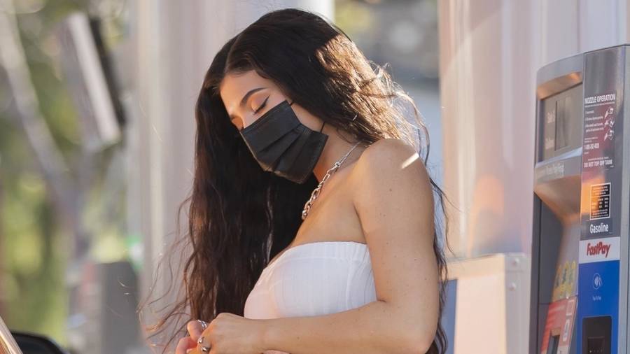 Kylie Jenner na stacji benzynowej