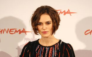 Keira Knightley wygląda na zadowoloną z życia (FOTO)
