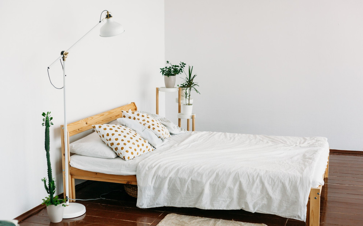 Kołdra satynowa – idealny wybór na cieplejsze dni