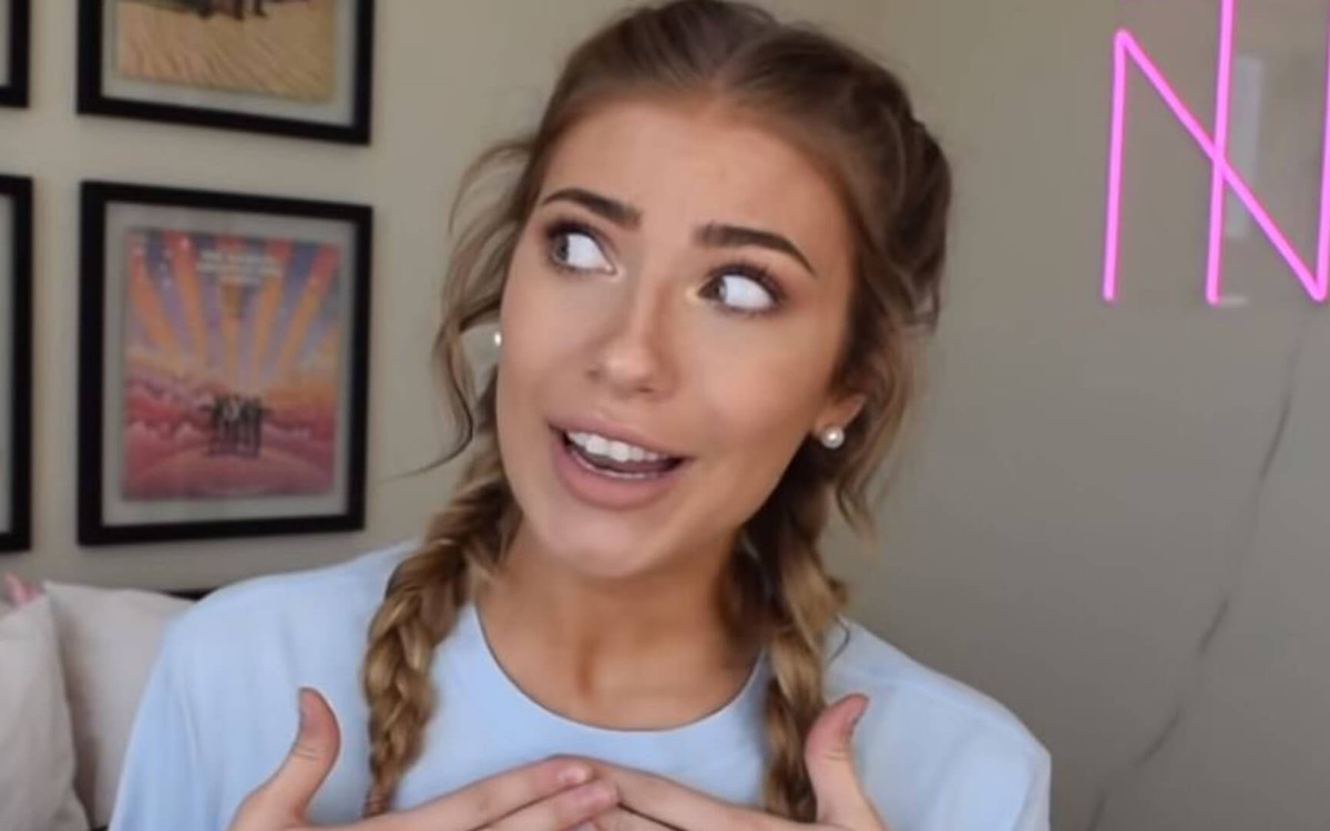 Znana YouTuberka UDAWAŁA, że jest na egzotycznych wakacjach a tak naprawdę…