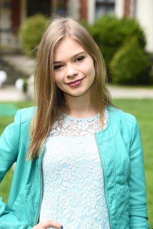 julia-wroblewska-g-R1