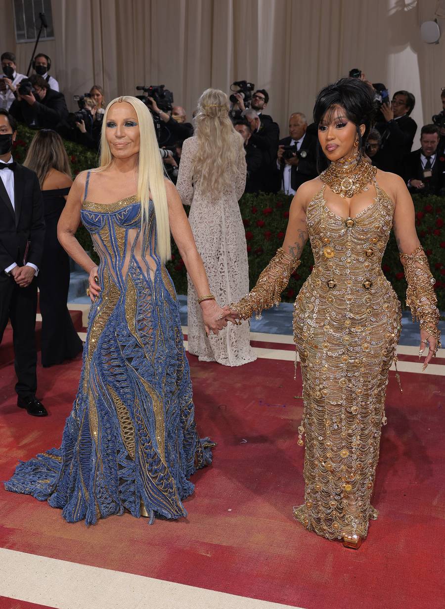 Met Gala 2022: Zachwycająca Kim Kardashian w sukni Marilyn Monroe, Irina Shayk pomyliła imprezy, a Lizzo nareszcie ubrana