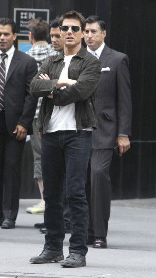 tom-cruise-R1