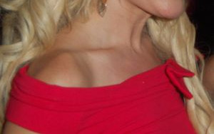 Bridget Marquardt w soczystej czerwieni (FOTO)