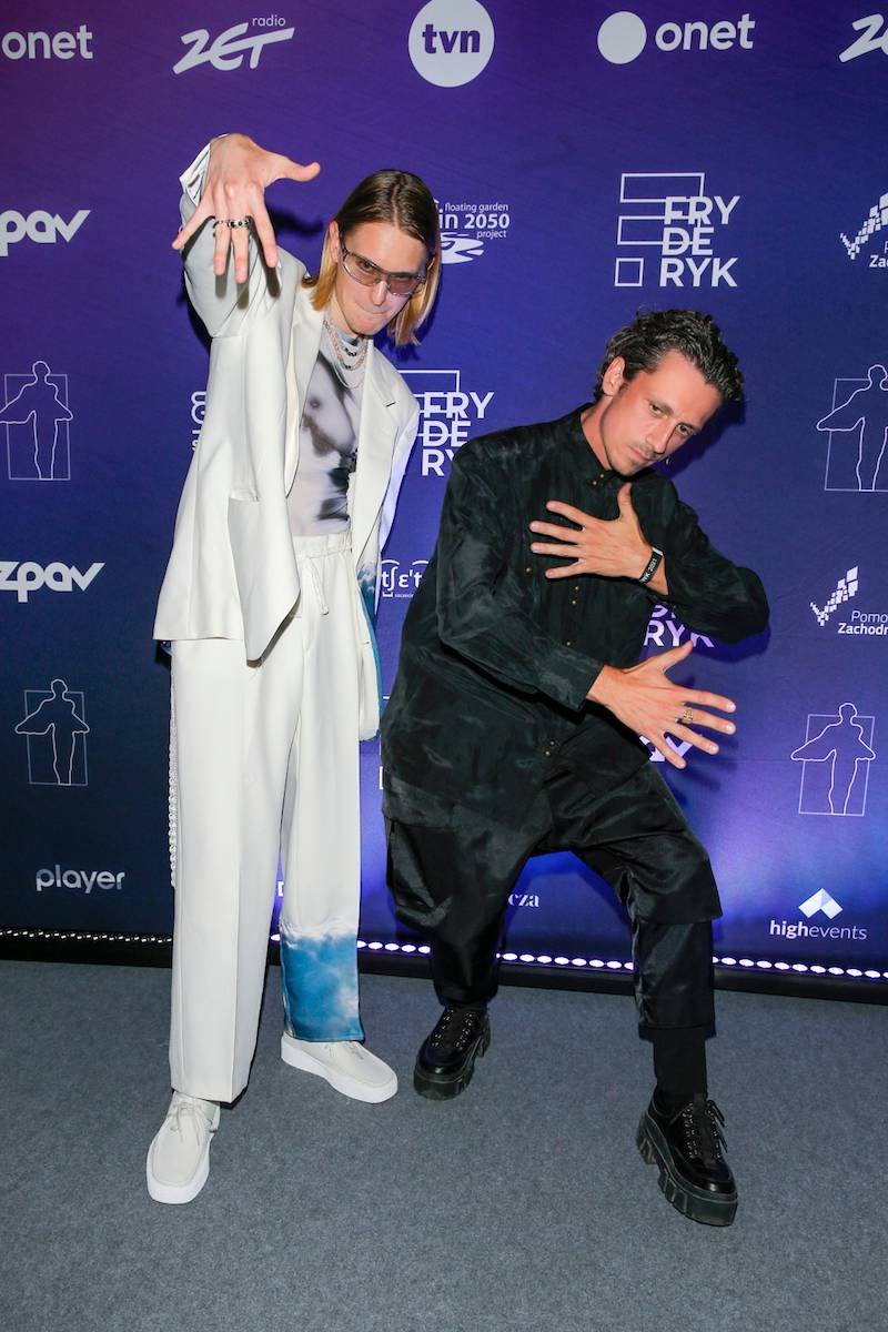 FRYDERYKI 2021. Dziwna fryzura Viki Gabor, Zalewski pocałował się z Kaminskim i Ewa Krawczyk