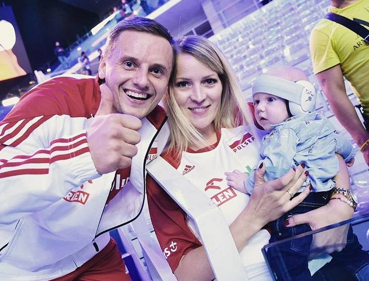 Dziewczyny i żony polskich siatkarzy. Kim są siatkarskie WAGs?