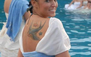 Ilona Felicjańska w mokrej sukni ślubnej (FOTO)