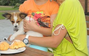 Kto biega boso po zielonej trawce? (FOTO)