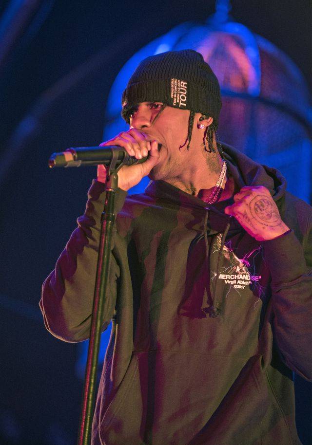 Kylie Jenner JEST W CIĄŻY!