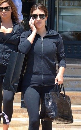 kim-kardashian-25-R1