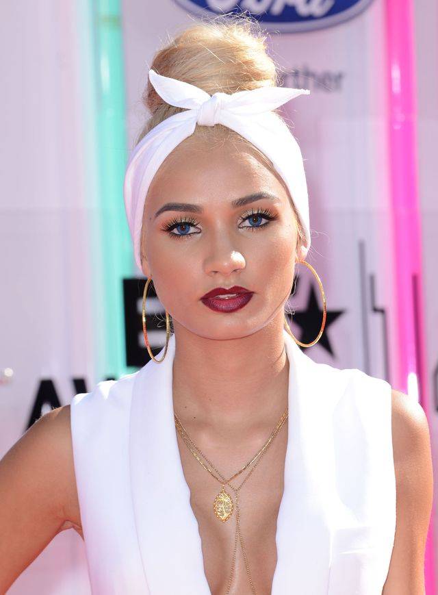 Pia Mia i jej barwny styl
