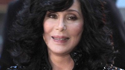 Wow! 76-letnia Cher zachwyciła doskonałą figurą podczas finału pokazu Balmain