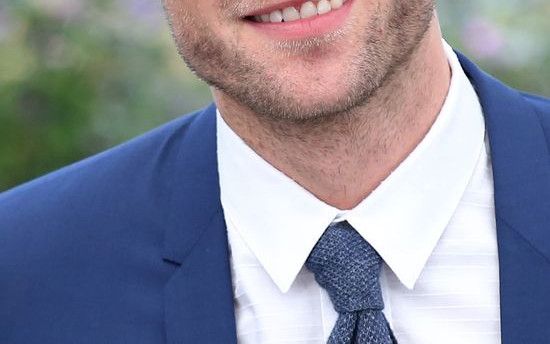 Skandal! Robert Pattinson zaspokoił psa własną ręką?