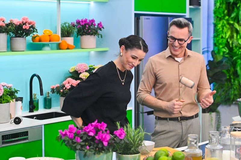 Halo tu Polsat. Caroline Derpienski odwiedziła studio w zaskakujących szpilkach