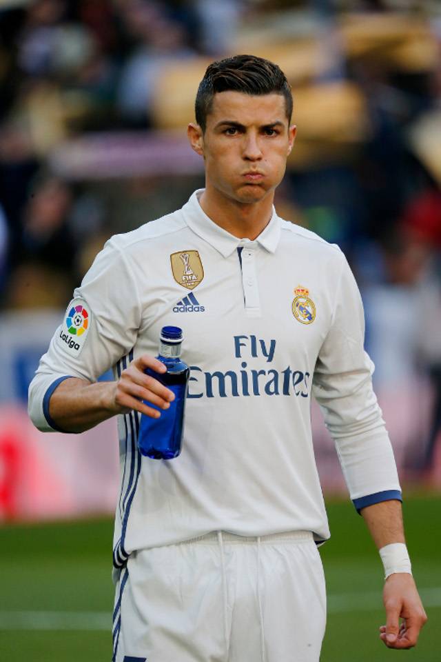 Cristiano Ronaldo ZDRADZIŁ ciężarną Georginę Rodriguez?