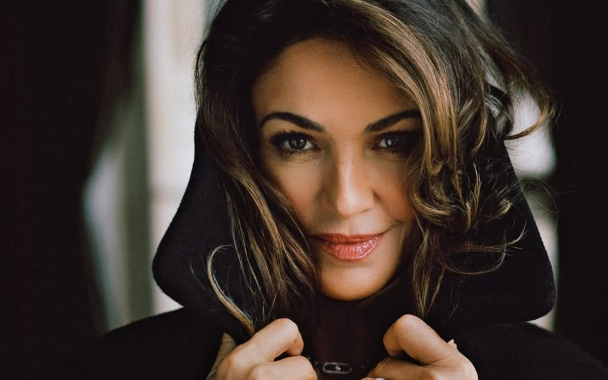 Uwielbiana aktorka znaleziona na dnie basenu. Trwa dramatyczna walka o życie