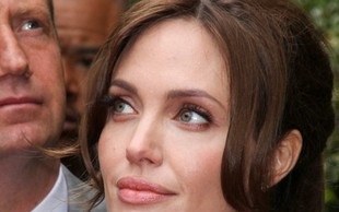 Jolie i Pitt mają się pobrać w najbliższych miesiącach