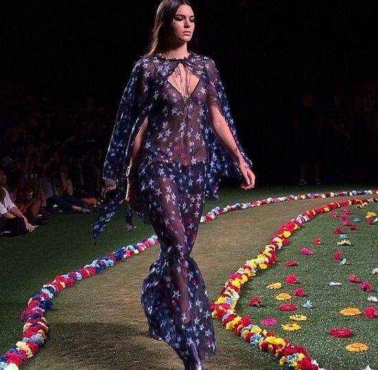 Kendall Jenner na wybiegach