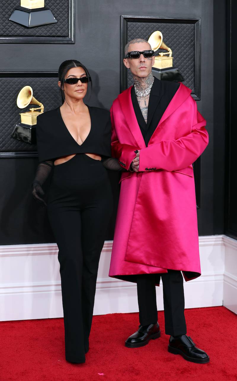 GRAMMY2022. Lady Gaga w stylu dawnego Hollywood, Hailey Bieber skromnie przy mężu (ZDJĘCIA)