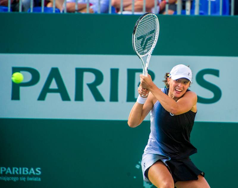 Julia Wieniawa i Nikodem Rozbicki na meczu Igi Świątek. Jak oni do siebie pasują!