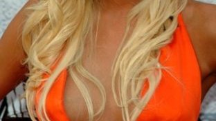 Paris Hilton przemawia zza krat