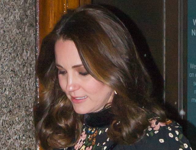 Księżna Kate jeszcze NIGDY tego nie zrobiła!