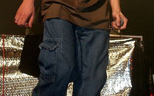 Peja przeprasza za pobicie