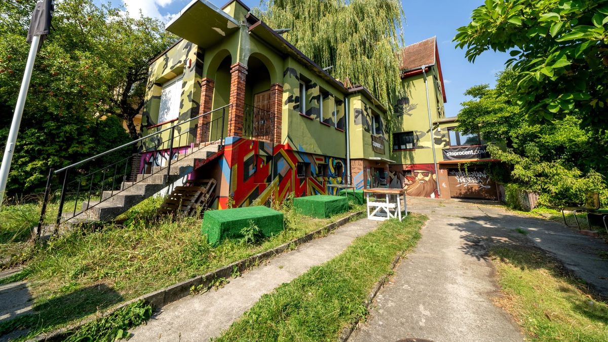 Raper Wini sprzedaje dom w Szczecinie