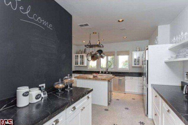 Skromne (?) mieszkanie Diane Kruger