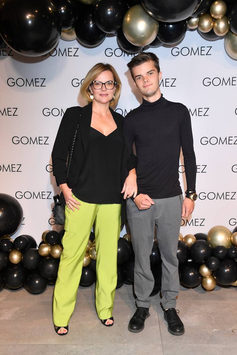 Pokaz mody GOMEZ. Jessica Ziółek debiutuje z narzeczonym na ściance, Monika Richardson z synem