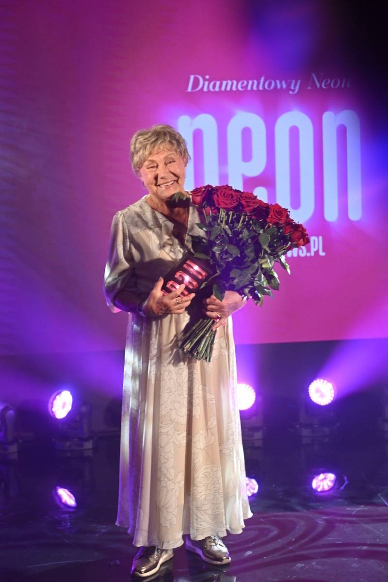 Gwiazdy na rozdaniu nagród. Dawno nie było Dody na salonach