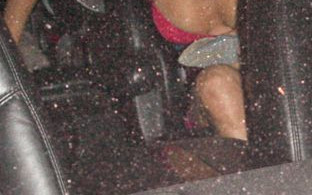 Jennifer Lopez i jej niesforna pierś (FOTO)