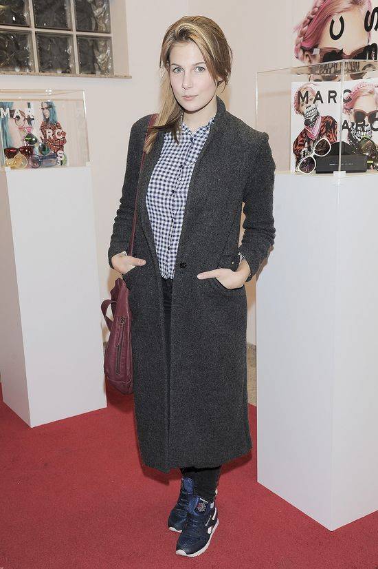 Marta Wierzbicka mierzy okulary, styczeń 2015