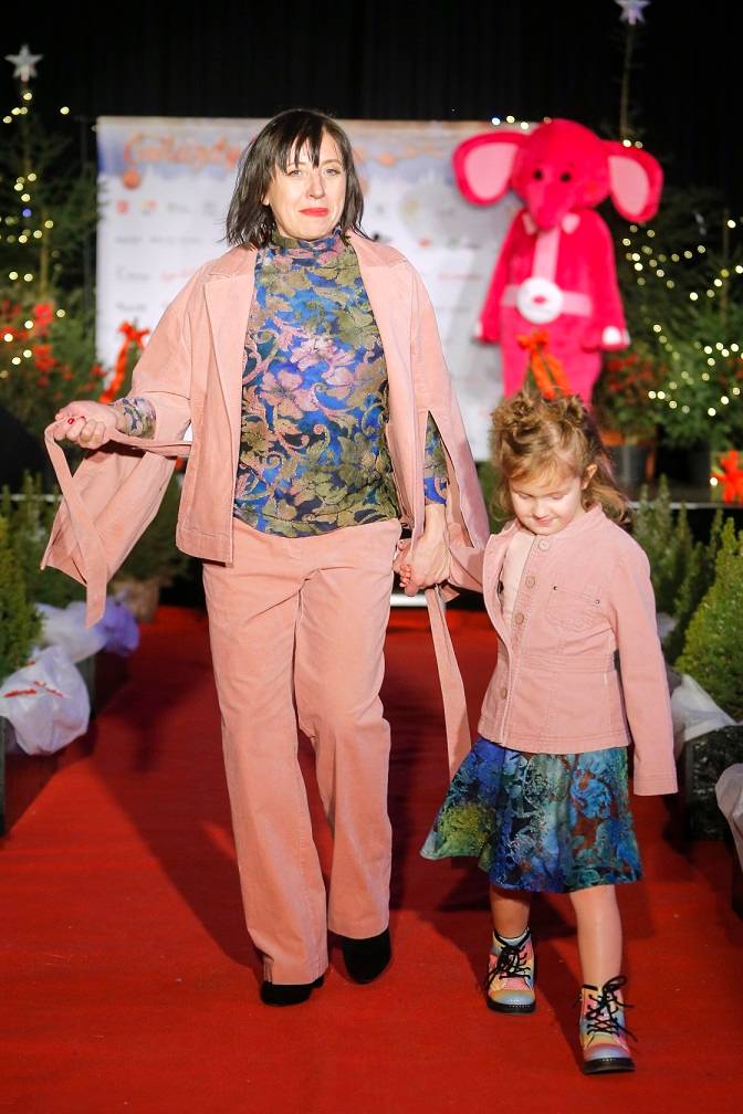 Charytatywny pokaz mody “Gwiazdy dzieciom”. Mandaryna zadebiutowała z nowym partnerem