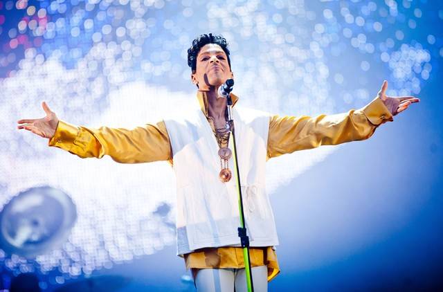 Prince – czego nie wiecie o najbardziej enigmatycznej i ekstrawaganckiej gwieździe?