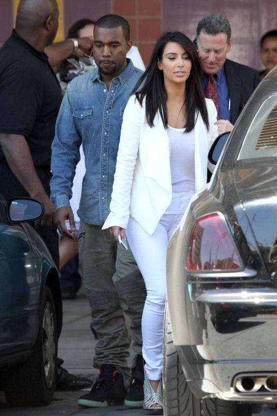 Tak wyglądali Kim i Kanye, gdy zaczęli ze sobą chodzić – oboje PRZYTYLI od tamtego czasu