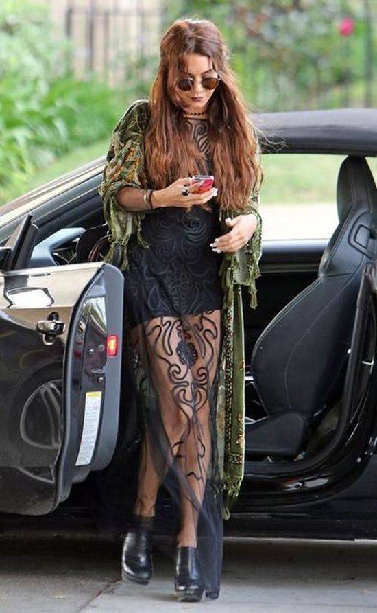 Vanessa Hudgens pokazuje swój gotycki look