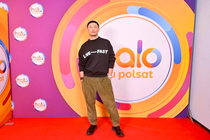 Halo tu Polsat. Katarzyna Cichopek w modnym jeansie, Magdalena Boczarska na sportowo…