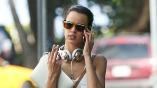 Shannon De Lima w bardzo krótkich szortach! (FOTO)