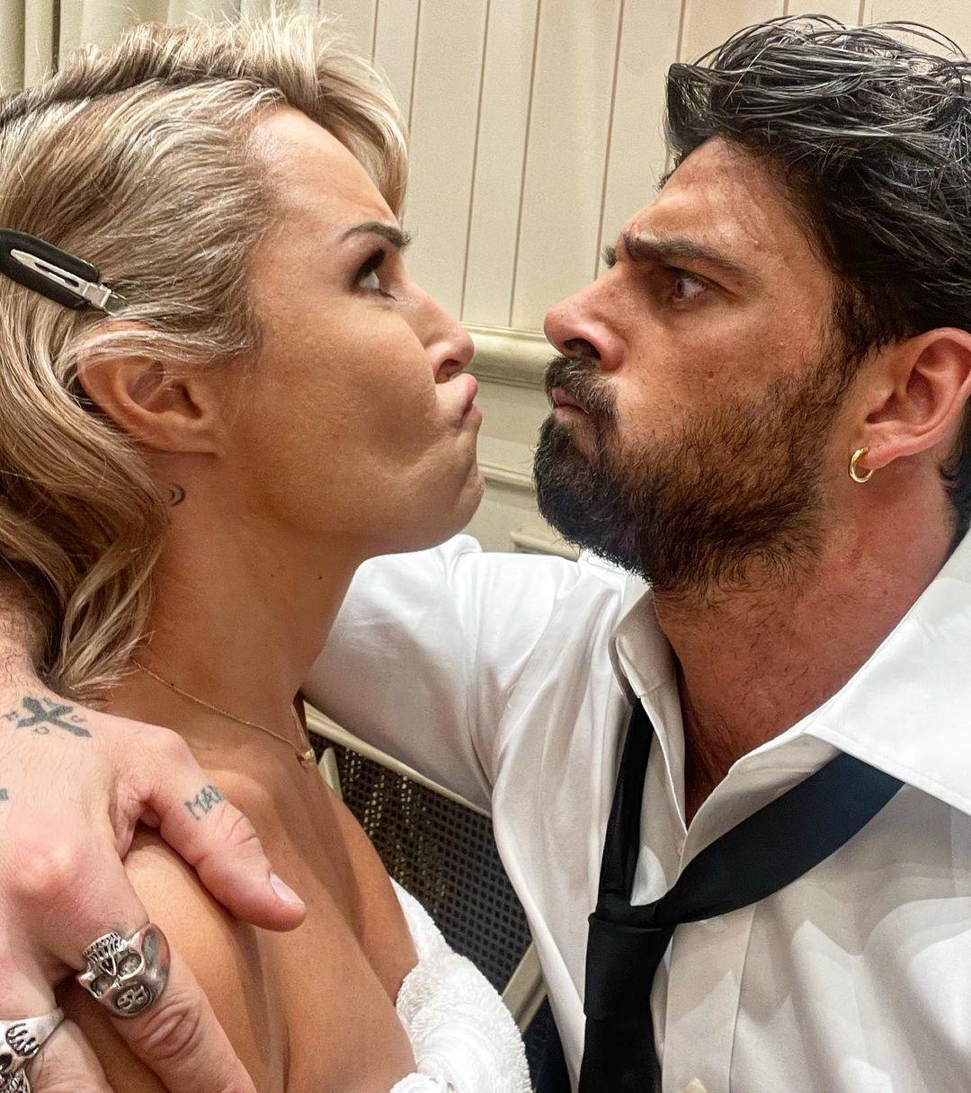 HIT! Gwiazdor 365 dni Michele Morrone pokazał zdjęcia Blanki Lipińskiej BEZ RETUSZU