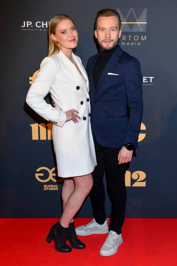 Premiera filmu “Gdzie diabeł nie może, tam baby pośle”: Limonkowa Joanna Opozda, ciężarna Dominika Gwit, Małgorzata Kożuchowska