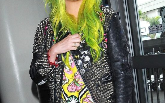 Kolorowe włosy gwiazd